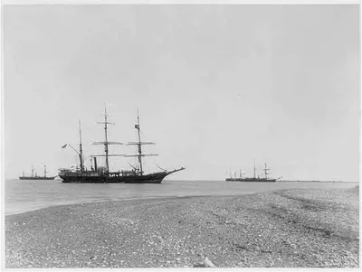 [3 sailing ships at anchor, Aleutian Islands?], 1899