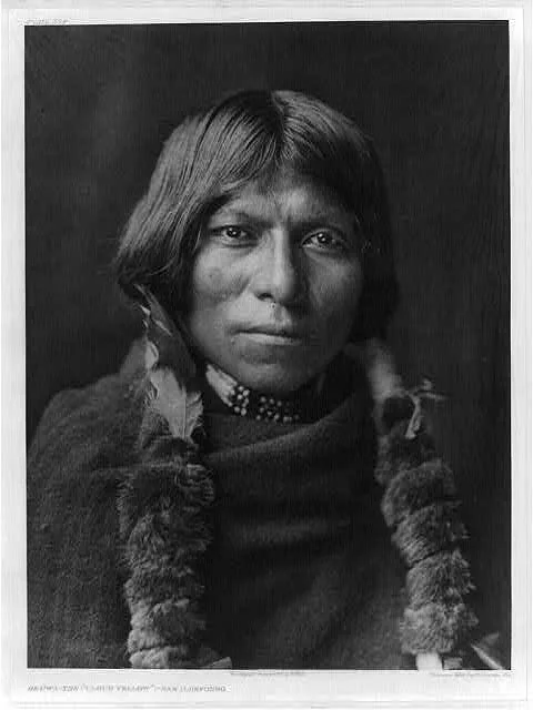 Okúwa-Tse ("Cloud Yellow") - San Ildefonso, 1905
