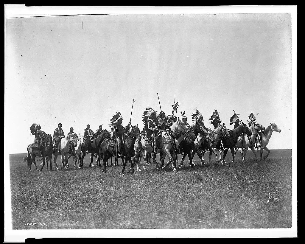 Brulé war party, 1907