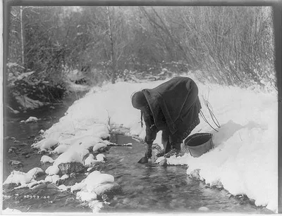 A winter day--Apsaroke, Montana, 1908