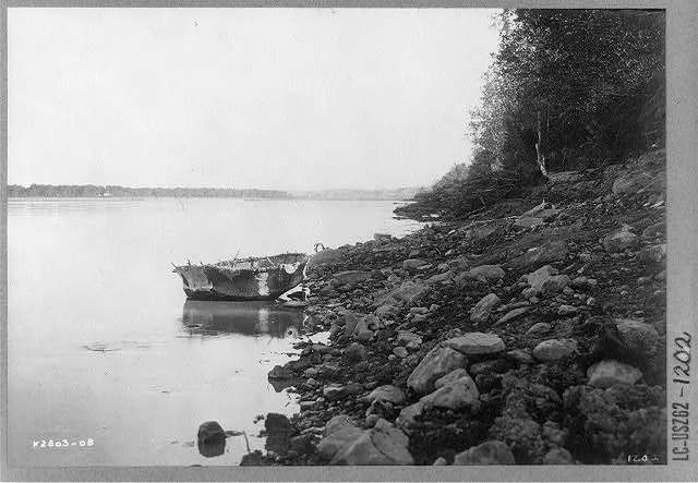 Hidatsa bull boat, North Dakota, 1908