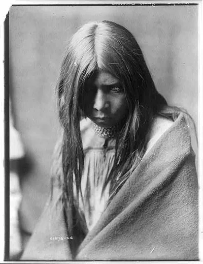 Zosh Clishn--Apache, 1906