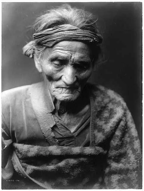 Hatali Nez, 1905