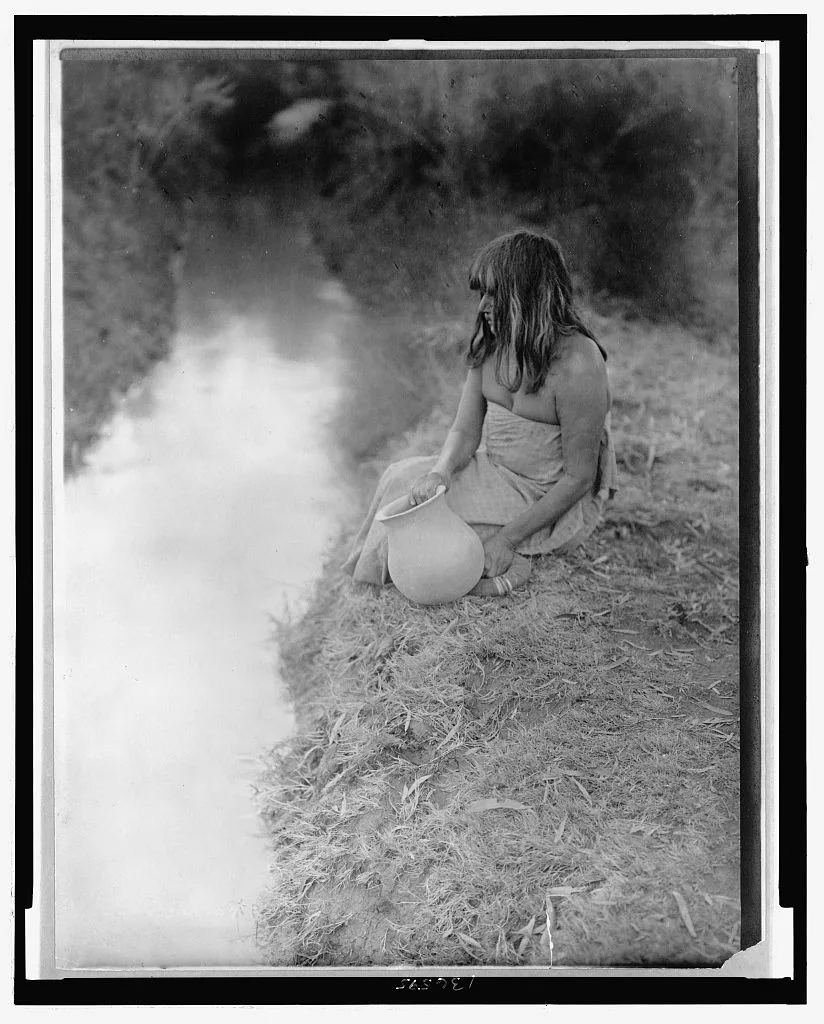 By the canal--Maricopa, 1907