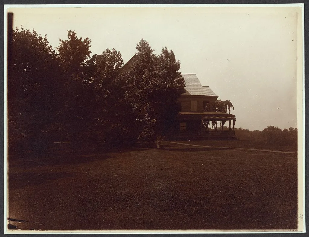 Lawn, Sagamore Hill, Oyster Bay, New York, Sagamore Hill National Historic Site, 1904