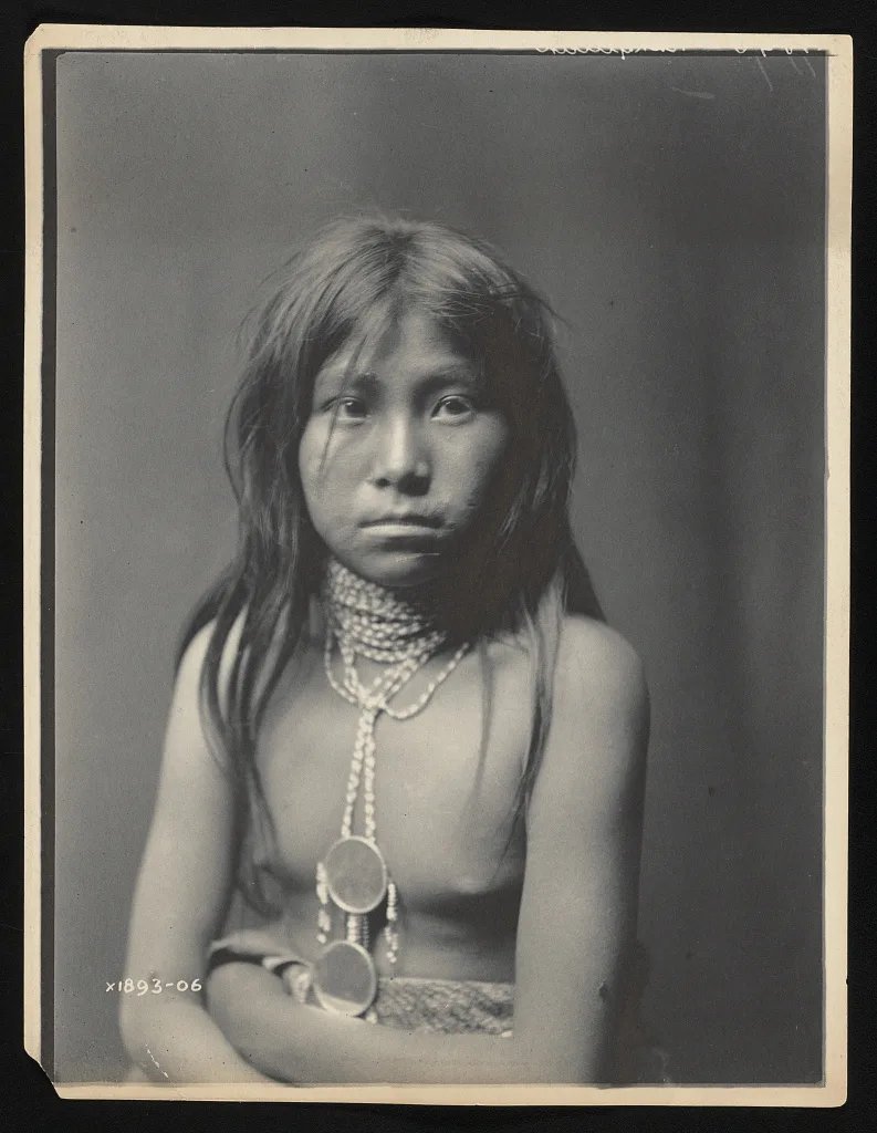 Nahyiltelh, 1906
