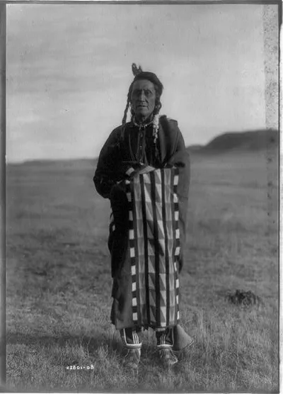 Hidatsa man, 1908