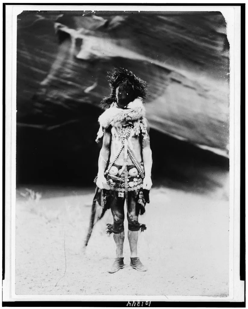 [Nayenezgani--Navaho], 1904