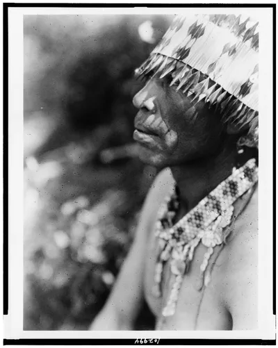 [Coast Pomo with feather head-dress], California, 1924