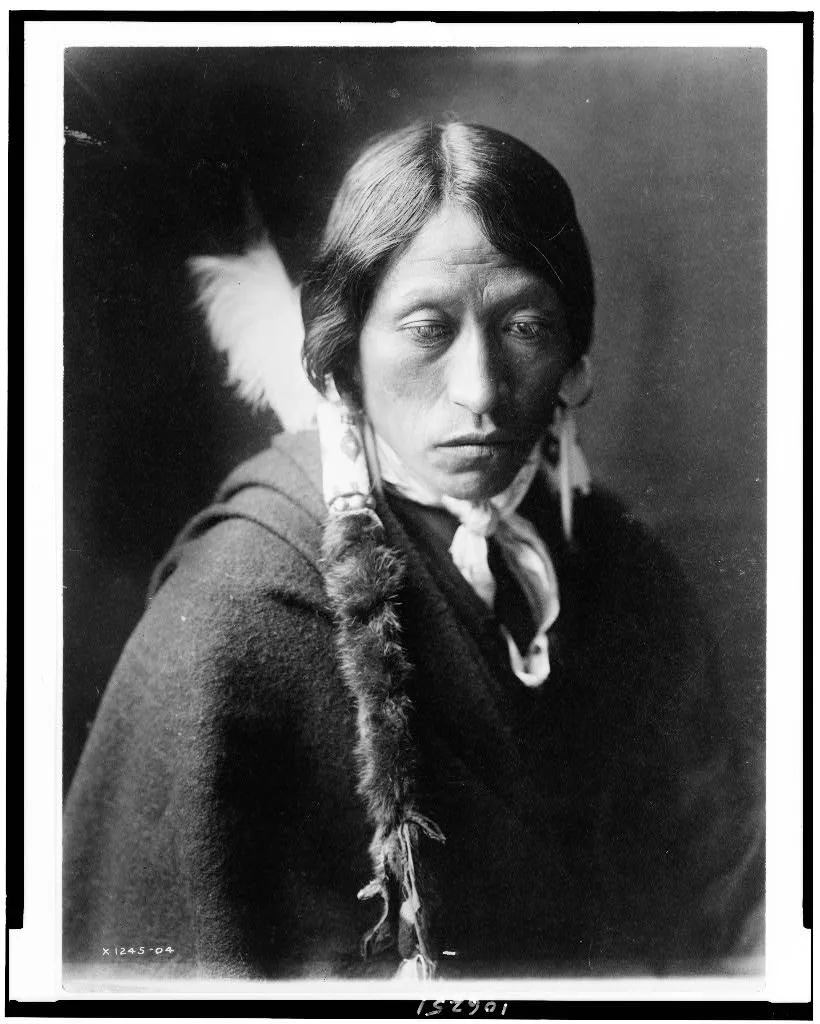 [Jicarilla man, head-and-shoulders portrait, facing slightly right,…, New Mexico, 1905