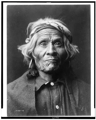 [Wyemah, head-and-shoulders portrait, facing front], 1905