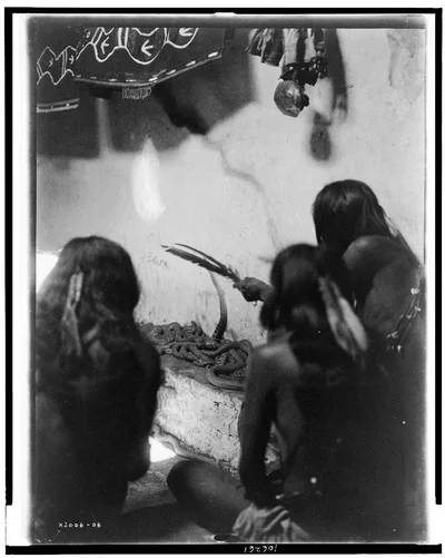 [Singing to the snakes, Shipolovi], New Mexico, 1906