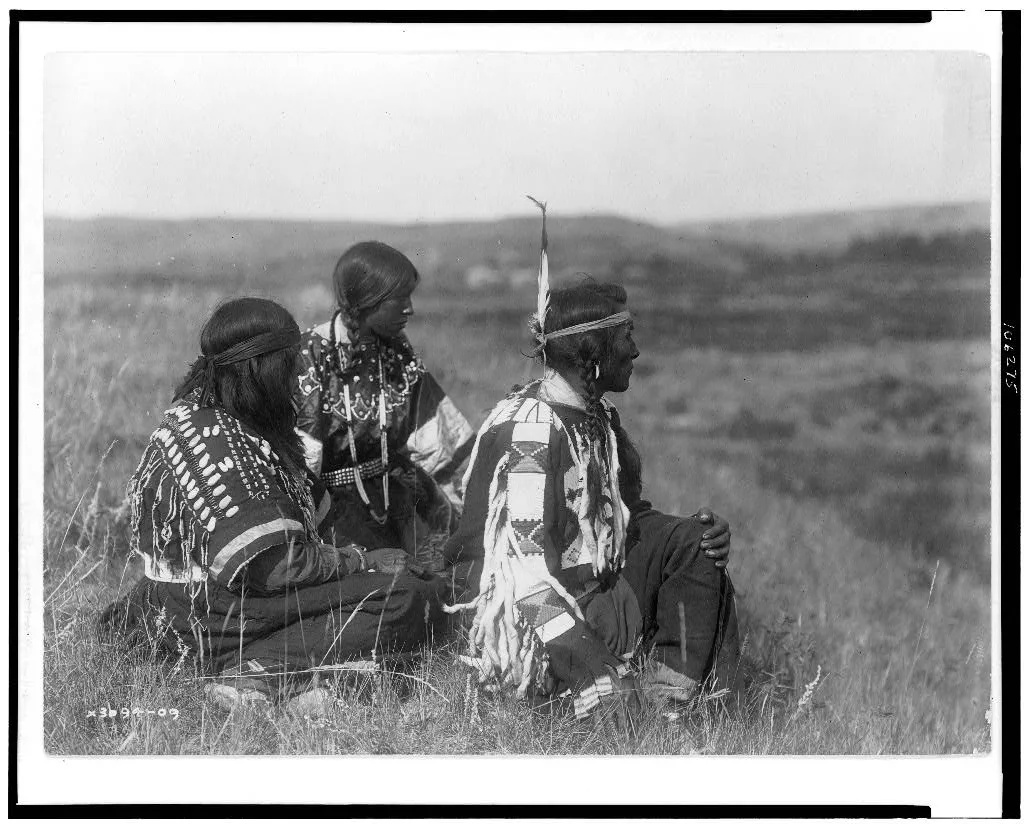 [Overlooking the camp--Piegan], 1910