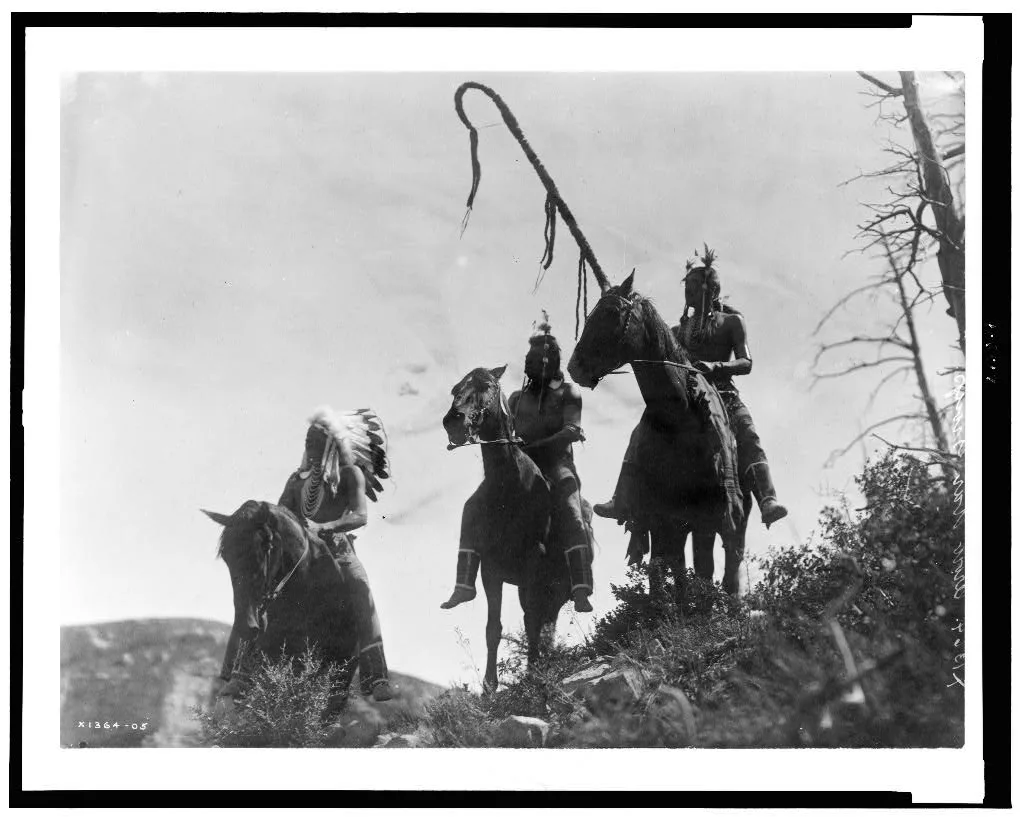 Apsaroke War Group, Montana, 1905