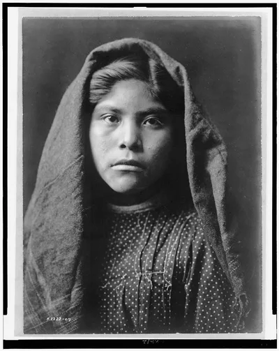Czele Marie (School girl), Arizona, 1907