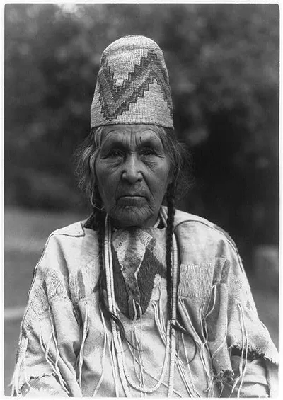 Cayuse matron, 1910
