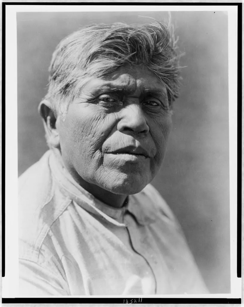 A Tejon Serrano, 1924