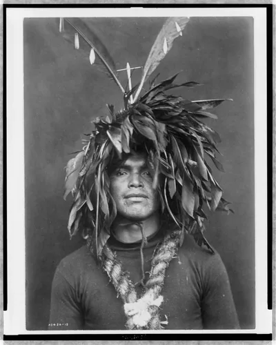 Warrior's feather head-dress--Cowichan, 1913