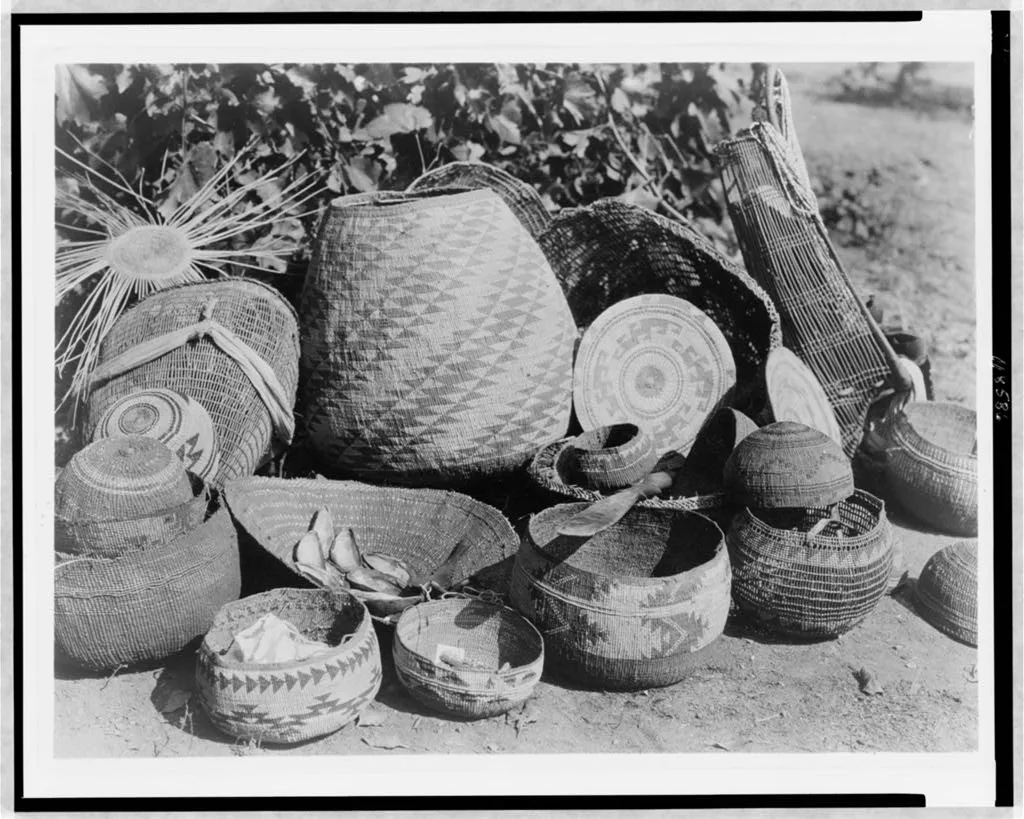 Karok baskets, 1923